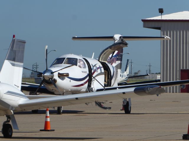 Pilatus PC-12 (N950KM)