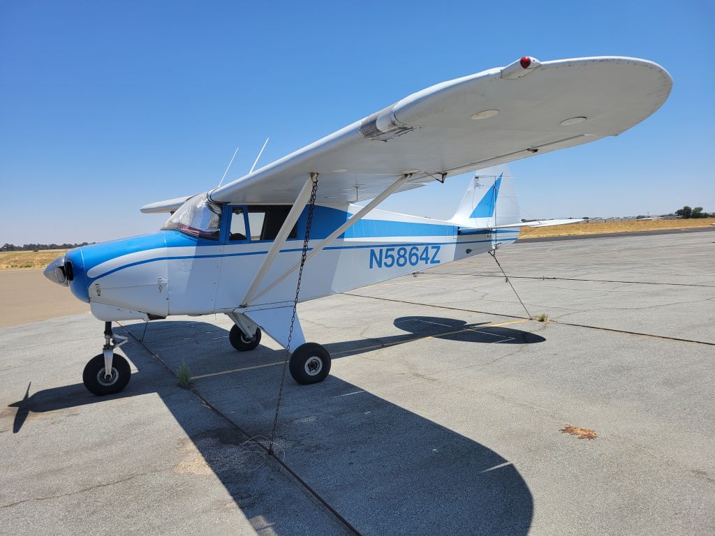 Piper PA-22 Tri-Pacer (N5864Z)