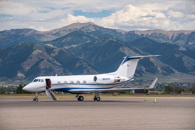 Gulfstream American Gulfstream 2 (N945PK) - Grumman Gulfstream GII-B at KBZN