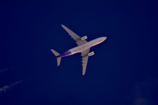 Airbus A330-300 — - Hawaiian Airlines 51 John F Kennedy Intl to Honolulu Intl over Cleveland 32,000 ft. 10.25.15.