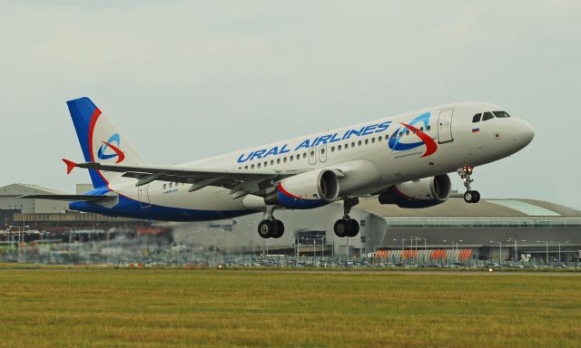 Airbus A320 (VQ-BCZ)