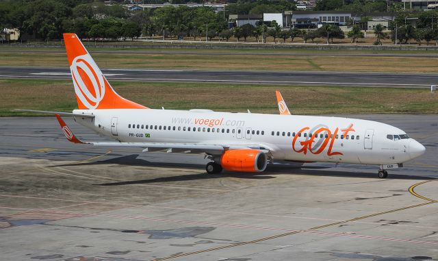 Boeing 737-800 (PR-GUD)