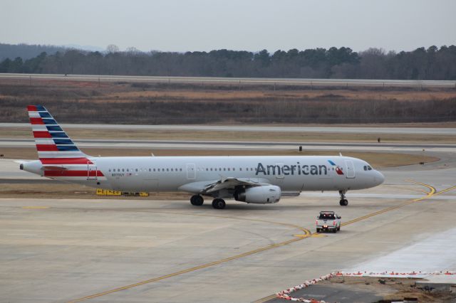 Airbus A321 (N979UY)