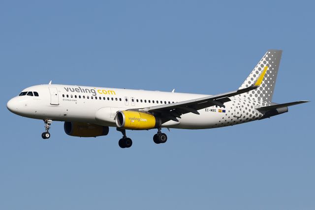 Airbus A320 (EC-MBS)