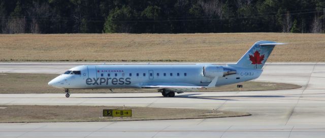 Canadair Regional Jet CRJ-200 (C-GKEJ) - O Canada