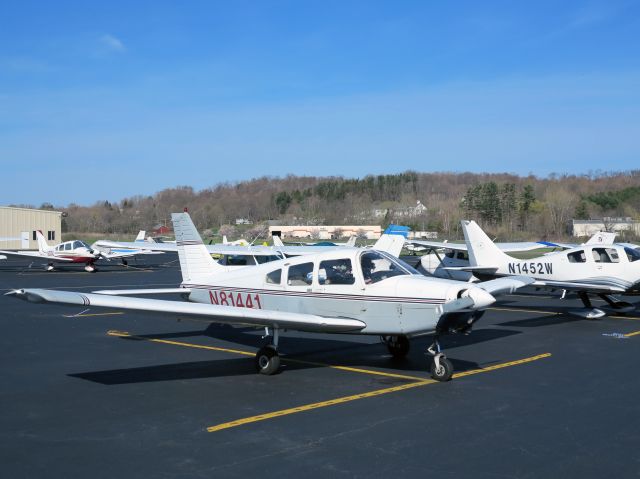 Piper PA-16 Clipper (N81441) - Taxiing out for another training flight.