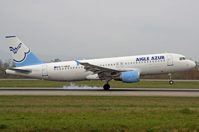 Airbus A320 (F-HBAC)