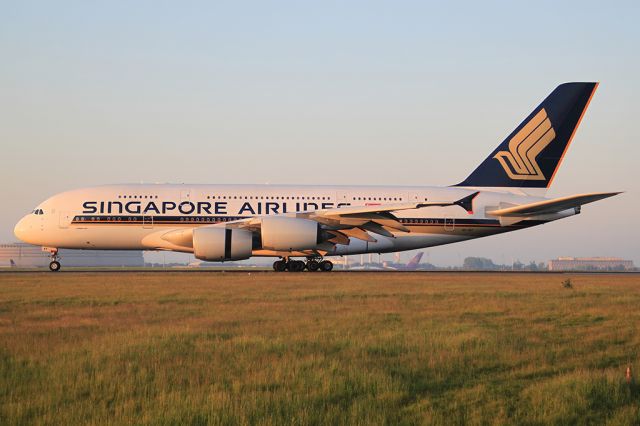 Airbus A380-800 (9V-SKF)