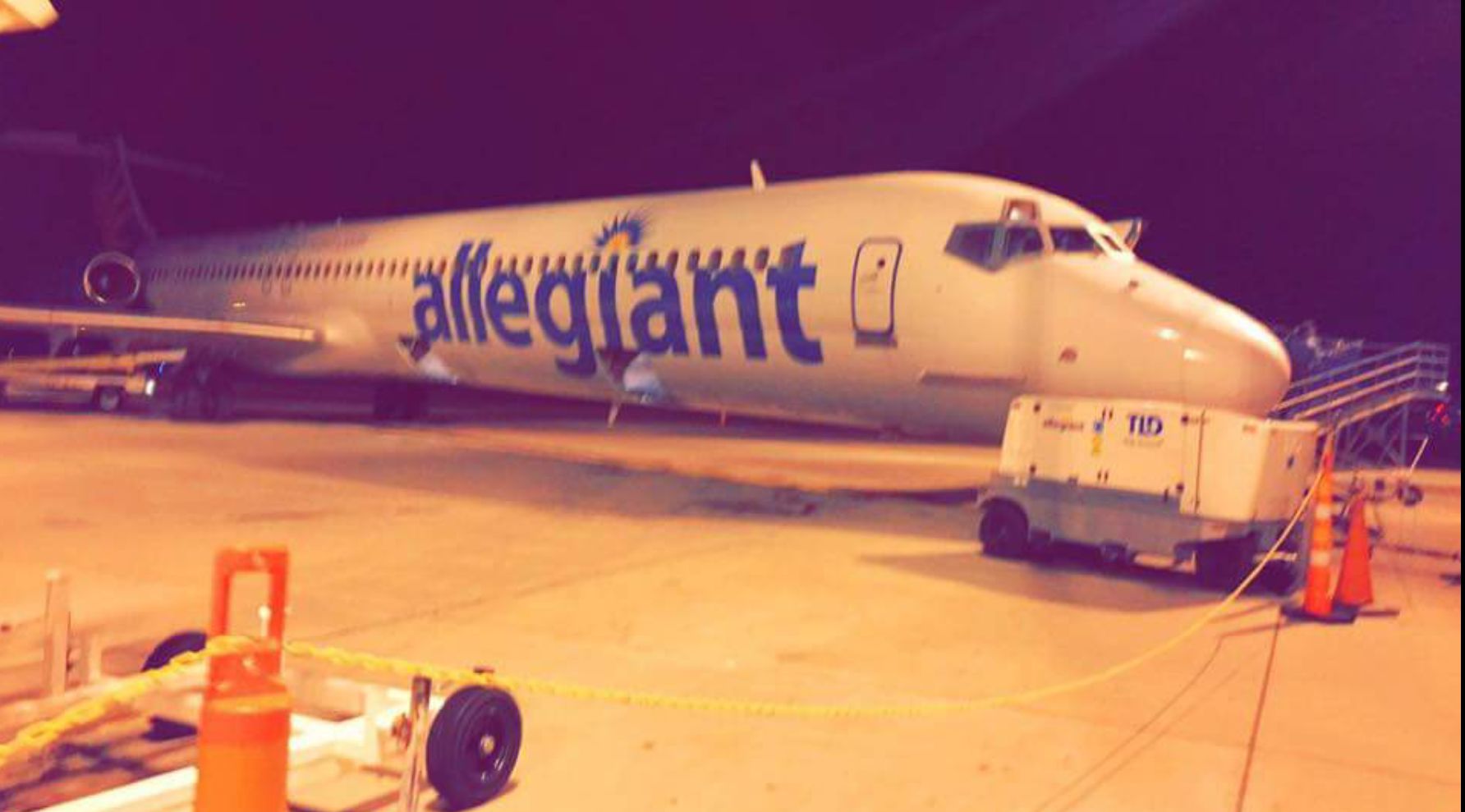 McDonnell Douglas MD-83 (N410NV)