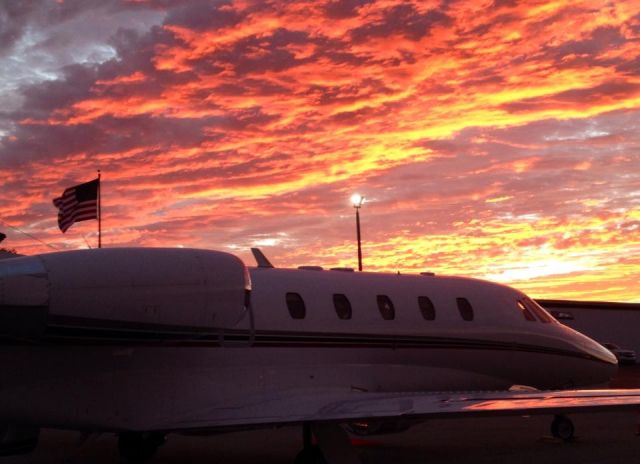 Cessna Citation Excel/XLS — - Sweet sunset