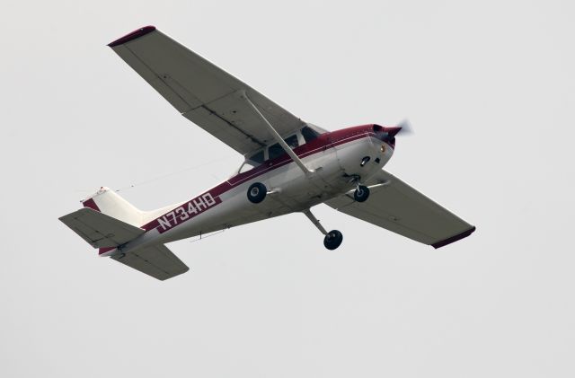 Cessna Skyhawk (N734HD)