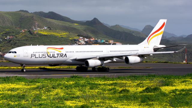 Airbus A340-300 (EC-MFA) - Tenerife Norte