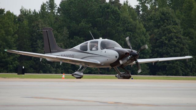 Cirrus SR-22 (N292DR)