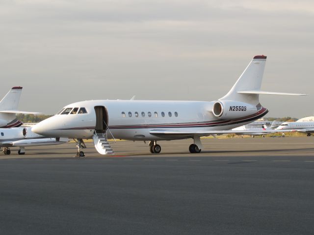 Dassault Falcon 2000 (N255QS)