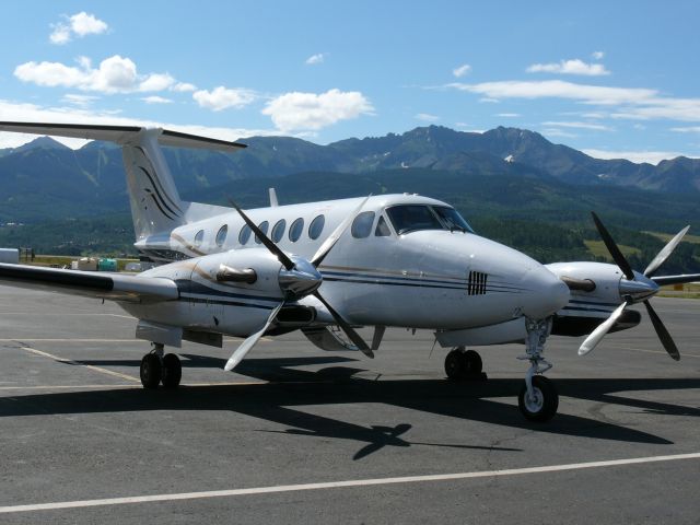 Beechcraft Super King Air 300 (N61KA)