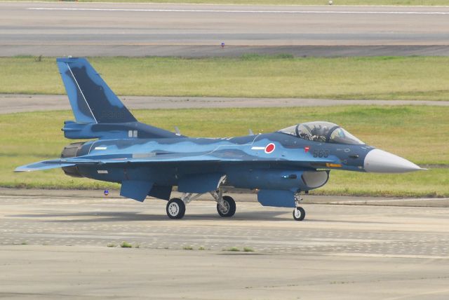 Mitsubishi F-2 (13-8563) - JASDF Mitsubishi F-2 (nickname: "Viper Zero")