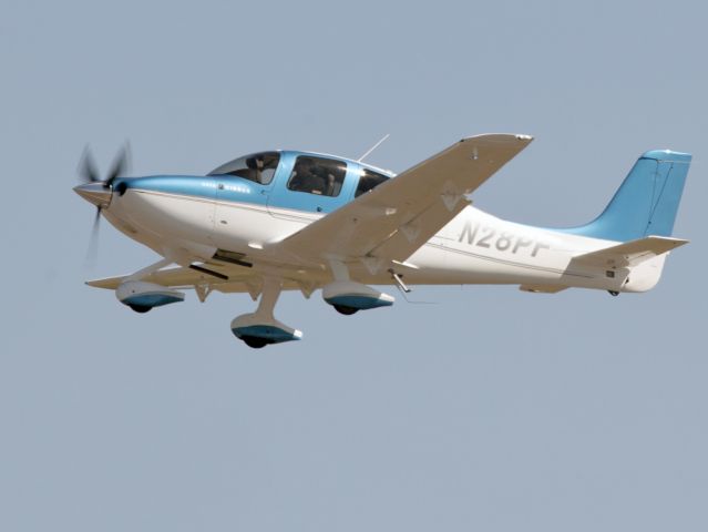 Cirrus SR-20 (N28PF) - A very nice Cirrus.