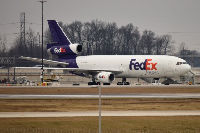 McDonnell Douglas DC-10 (N313FE) - 01-06-23