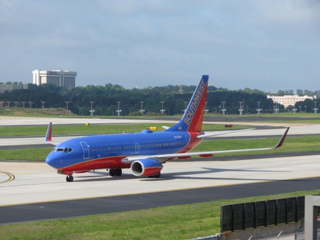 Boeing 737-700 (N794SW)