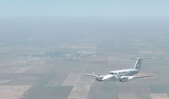 Beechcraft Super King Air 200 (EMD23)