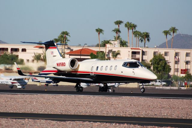 Learjet 60 (N95BD)