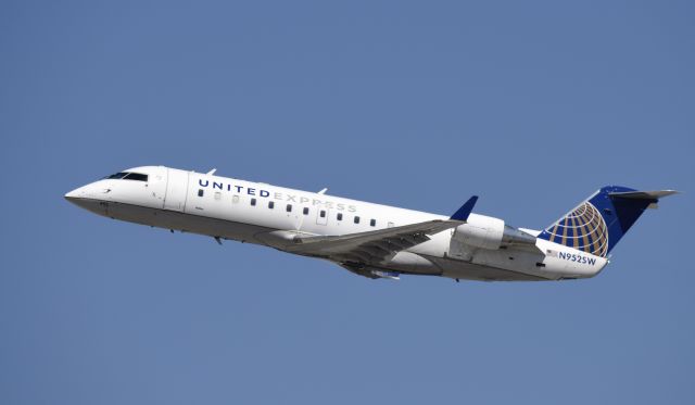 Canadair Regional Jet CRJ-200 (N952SW) - Departing LAX