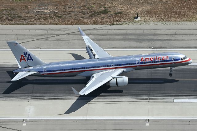 Boeing 757-200 (N688AA) - Touchdown - taken from a helicopter.