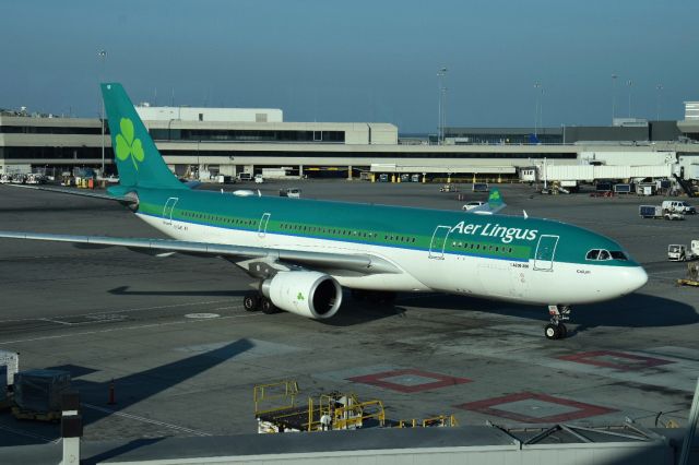 Airbus A330-200 (EI-DUO) - San Francisco, 16th August 2018. "Shamrock 147" taxies to stand on arrival from Dublin. 