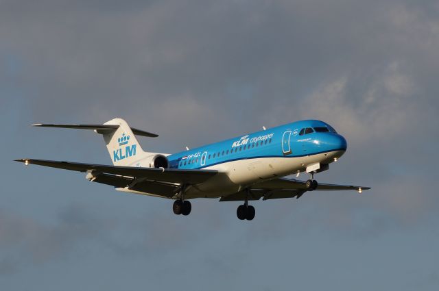 Fokker 70 (PH-KZL)