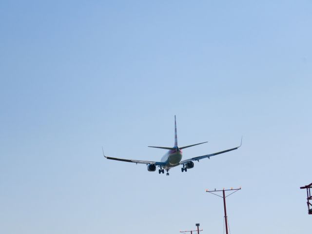 Boeing 737-800 (N924AN) - AAL2921br /DFW-TULbr /09/14/22