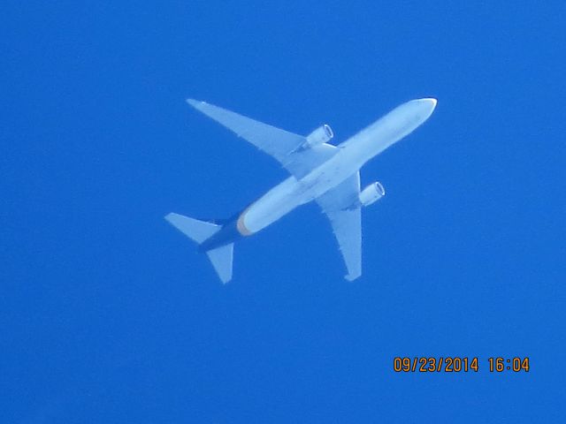 BOEING 767-300 (N314UP) - United Postal Service flight 2872 from Louisville to Albuquerque over Baxter Springs Kansas (78KS) at 36,000 feet.