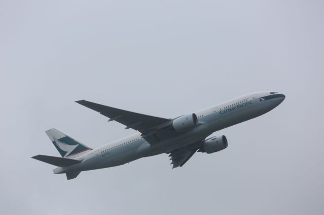 BOEING 777-300 (B-HNC)