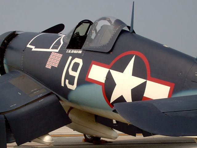 N6667 — - On the ramp.  Cleveland National Air Show - September 2004.