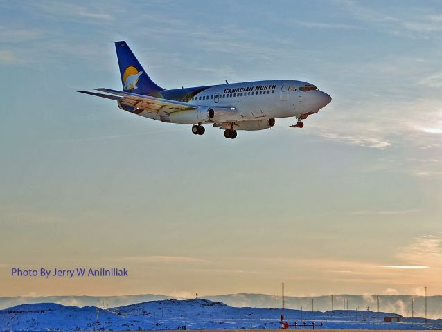 C-GOPW — - CANADIAN NORTH ON FINAL 35.