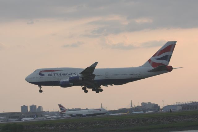 Boeing 747-400 (G-CIVG)