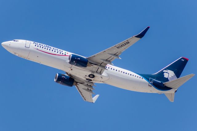 Boeing 737-800 (N342AM) - AeroMexico 738 departing Vegas for Mexico City (15 May, 2021)