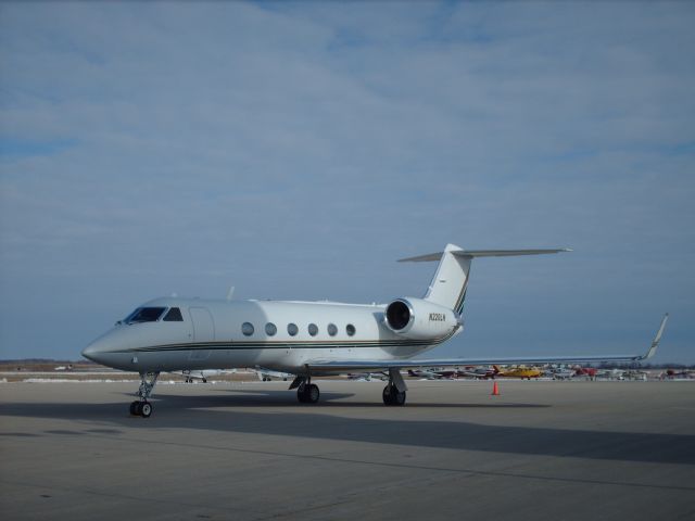 Gulfstream Aerospace Gulfstream IV (N220LH)