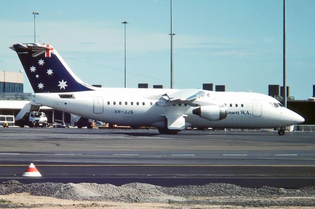 VH-JJS — - ANSETT WA - BRITISH AEROSPACE BAe-146-200A - REG : VH-JJS (CN E2093) - WEST BEACH ADELAIDE SA. AUSTRALIA - YPAD (15/11/1992)35MM SLIDE SCANNED AT 6400 DPI.