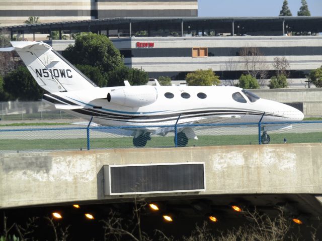 Cessna Citation Mustang (N510WC) - Taxiing to RWY 30