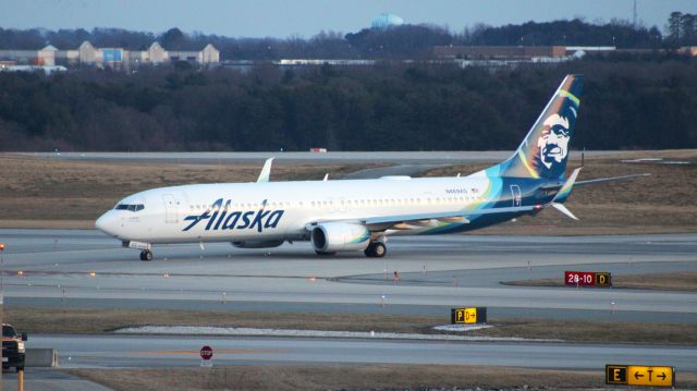 Boeing 737-900 (N469AS) - Arriving as AS379 from SEA