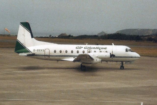 Hawker Siddeley HS-748 (G-BEKG) - Taxiing to depart rwy 24 on 21-Jul-88.br /br /Reregistered G-DAAL 11-Aug-92.br /Registration cancelled 18-Mar-97 as permanently withdrawn from use.br /Broken up at EGNH.