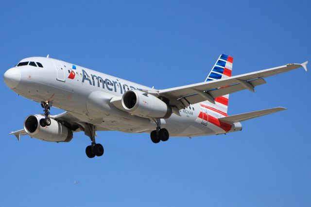 Airbus A319 (N824AW)