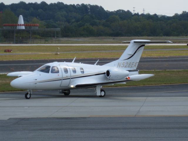 Eclipse 500 (N528EA)