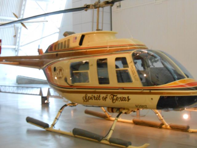 Bell JetRanger (N3911Z)