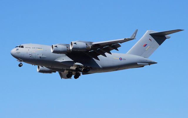 Boeing Globemaster III (ZZ171) - UK - Air Force Boeing C-17A Globemaster III ZZ171 / 00-0201 (cn P-74/UK-1)  Las Vegas - McCarran International (LAS / KLAS) USA - Nevada, 9-28-2010 Photo: TDelCoro