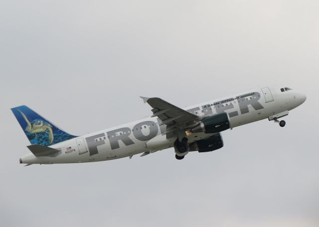 Airbus A320 (N210FR)