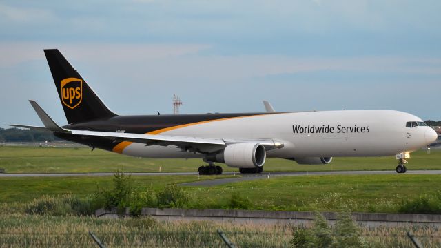 BOEING 767-300 (N388UP) - UPS Boeing 767-300 lining up on runway 19 for it's departure to Louisville.