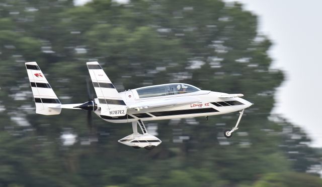 RUTAN Long-EZ (N787EZ) - Airventure 2017