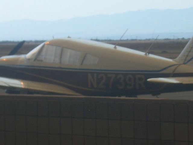 Piper Cherokee (N2739R)