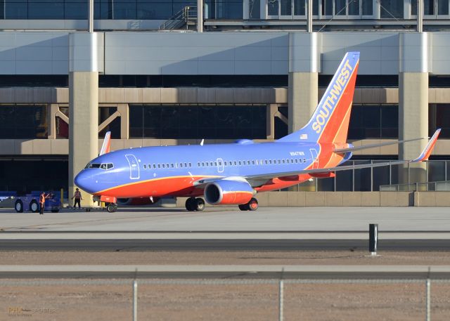 Boeing 737-700 (N947WN)